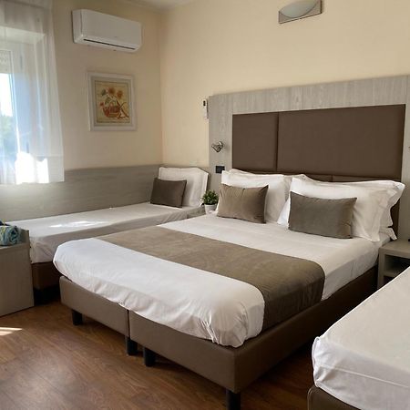 ריצ'יונה Golf Hotel מראה חיצוני תמונה